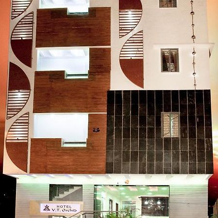 Hotel VT Orchid Chennai Exterior foto
